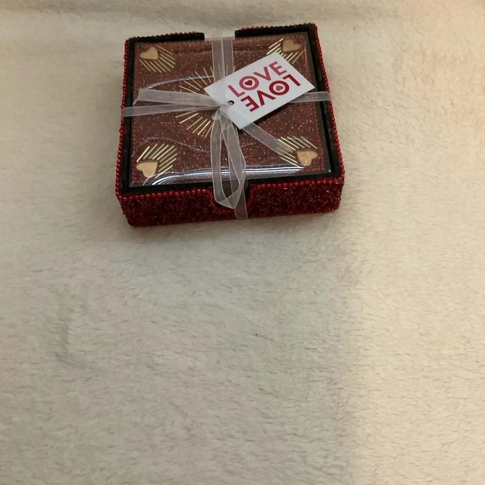 Red and Gold Holiday Decor Set